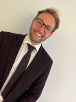 Dr Christopher P Primus