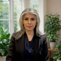 Dr Maryam Ramay