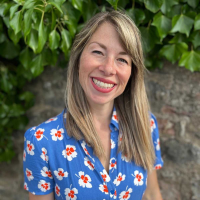 Dr Jessica Cardy