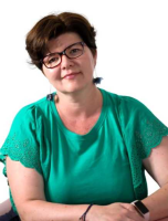 Mrs Szabina Tomicsne Wagner
