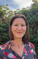 Dr Victoria Queralt