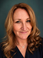 Mrs Claire-Louise Calvert