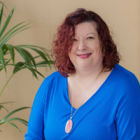 Ms Beth Roberts