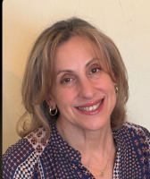 Dr Pandora Wright
