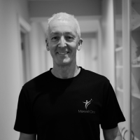 Mr Andrew Maxwell