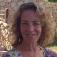 Dr Melanie Spragg