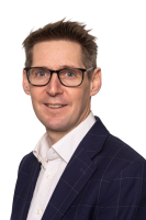 Dr Paul Farrant
