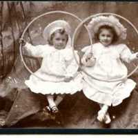 Mabel and Eric Hunter.jpg Mabel and Eric Hunter.jpg