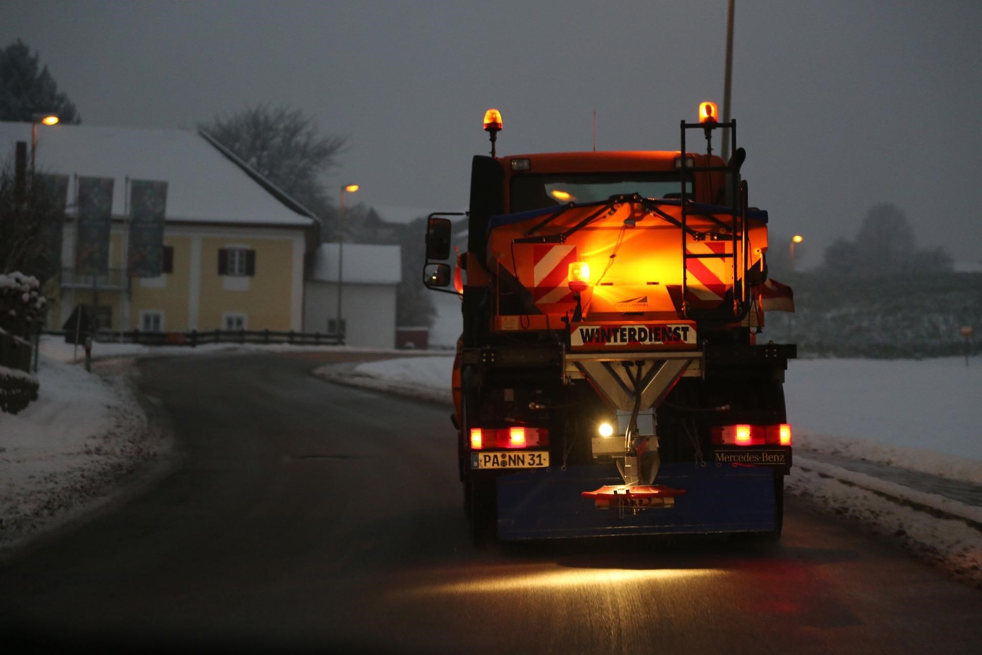 Restrictii de circulatie pe drumurile nationale pentru vehicule peste 7,5 to