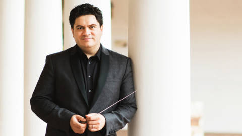 The-Bridgewater-Hall-The-Halle-December-2019-Cristian-Macelaru