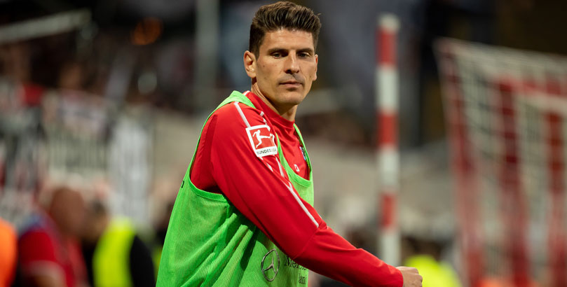 Vfb Stuttgart Mario Gomez Als Teure Galionsfigur Im Unterhaus Bwin