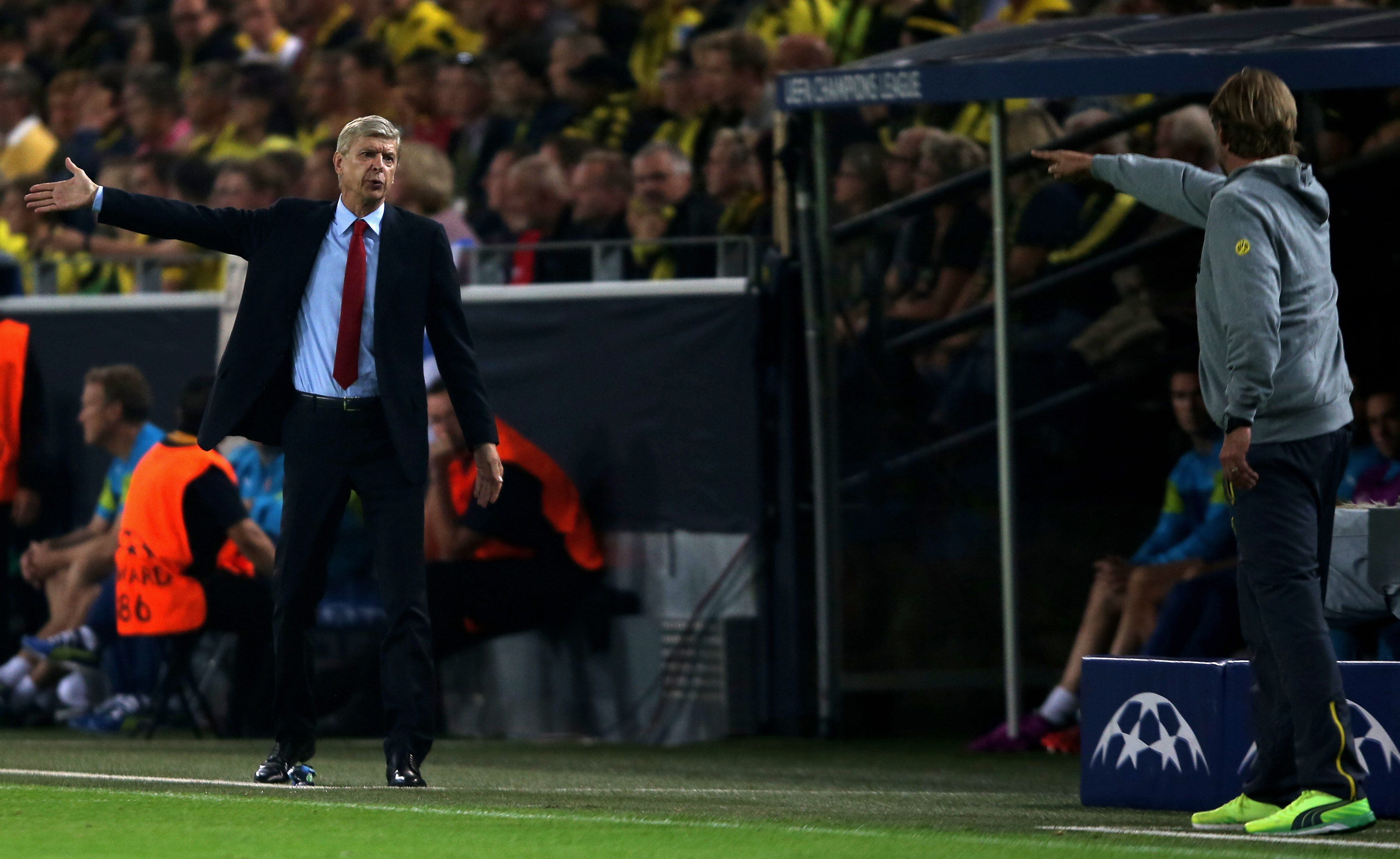 Borussia Dortmund v Arsenal: UEFA Champions League