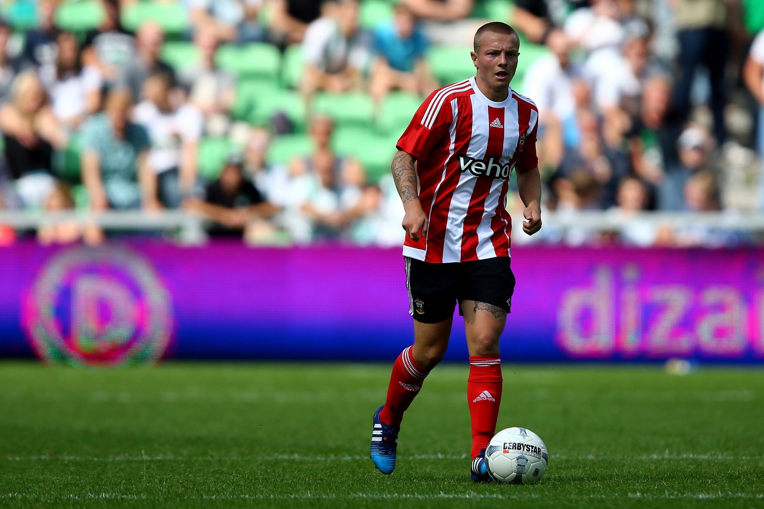 Jordy Clasie torna da Koeman, che lo ha lanciato tre stagioni fa nel Feyenoord