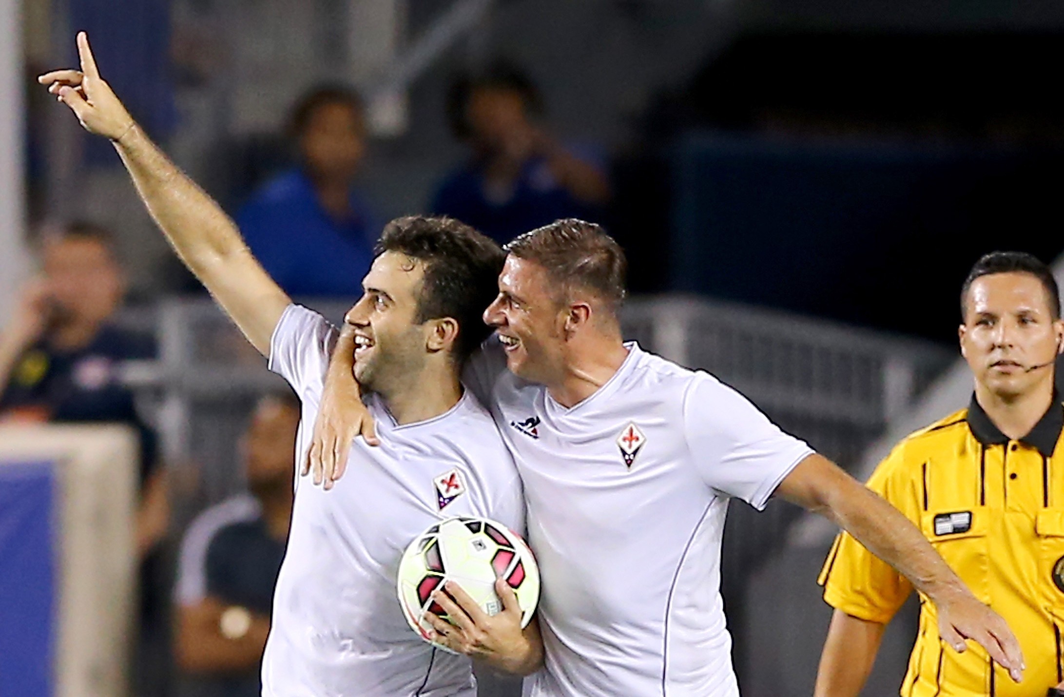 Giuseppe Rossi realizza il penalty contro il PSG