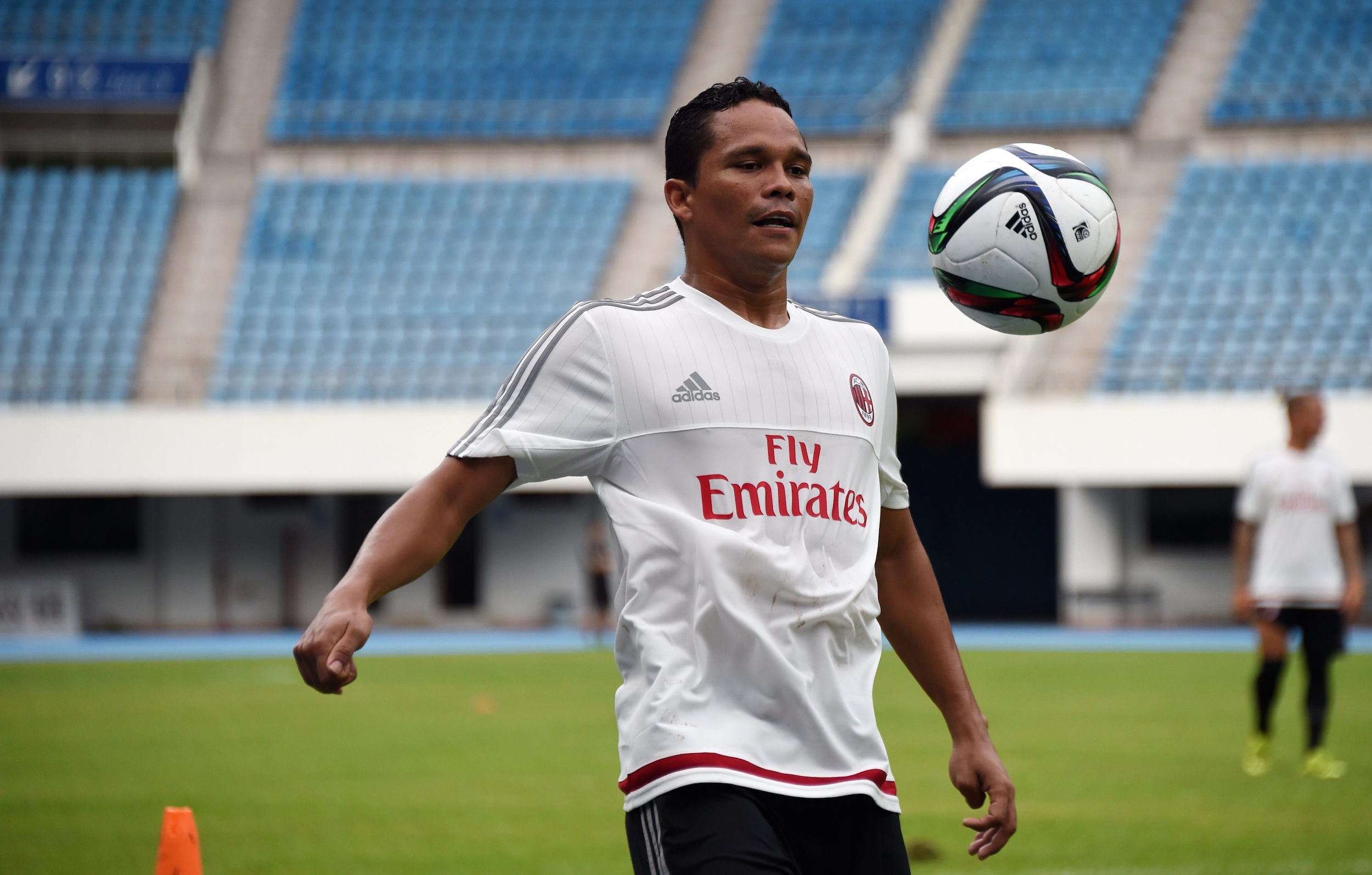 Carlos Bacca a caccia del primo gol in rossonero