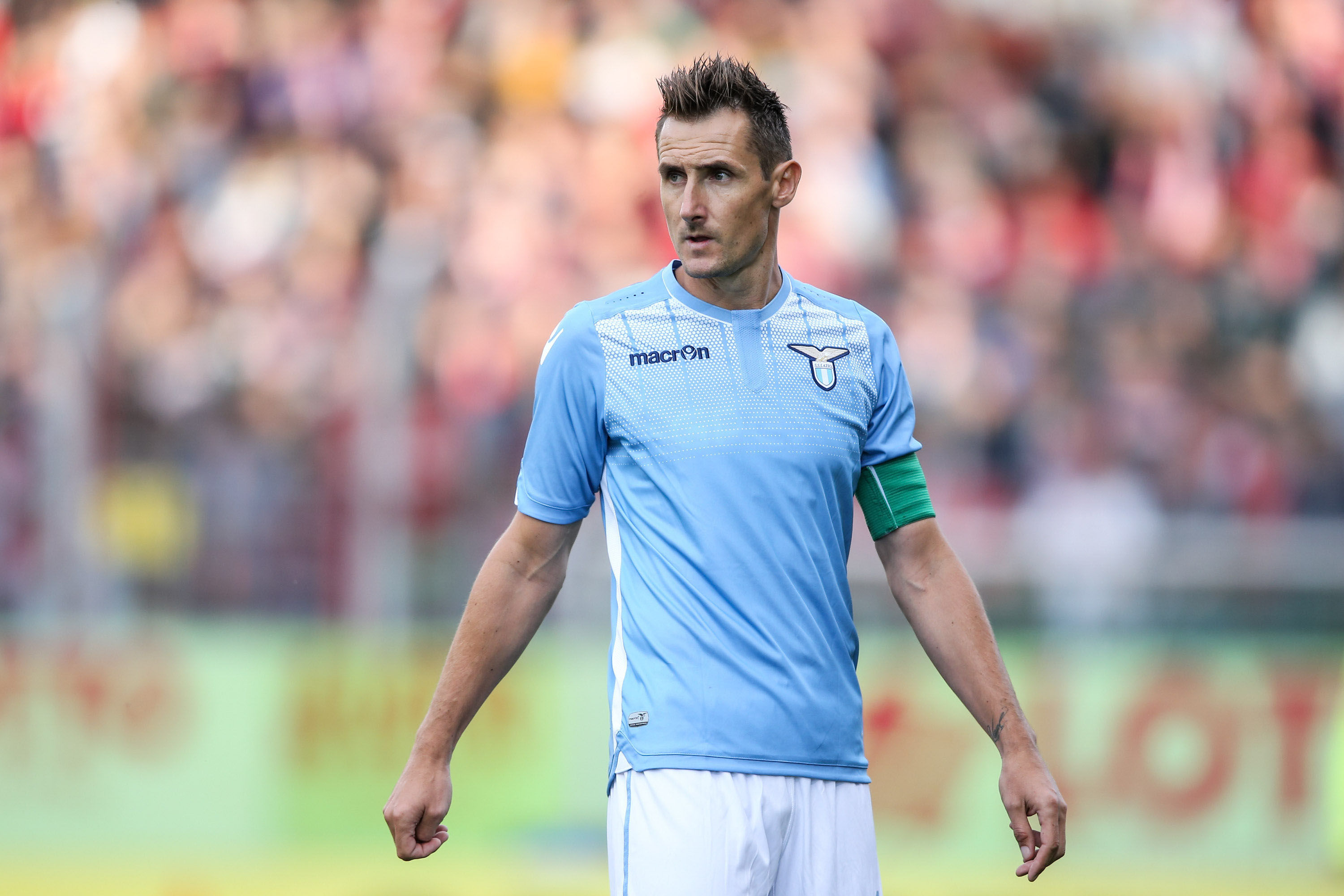 Klose sarà al centro del tridente della Lazio