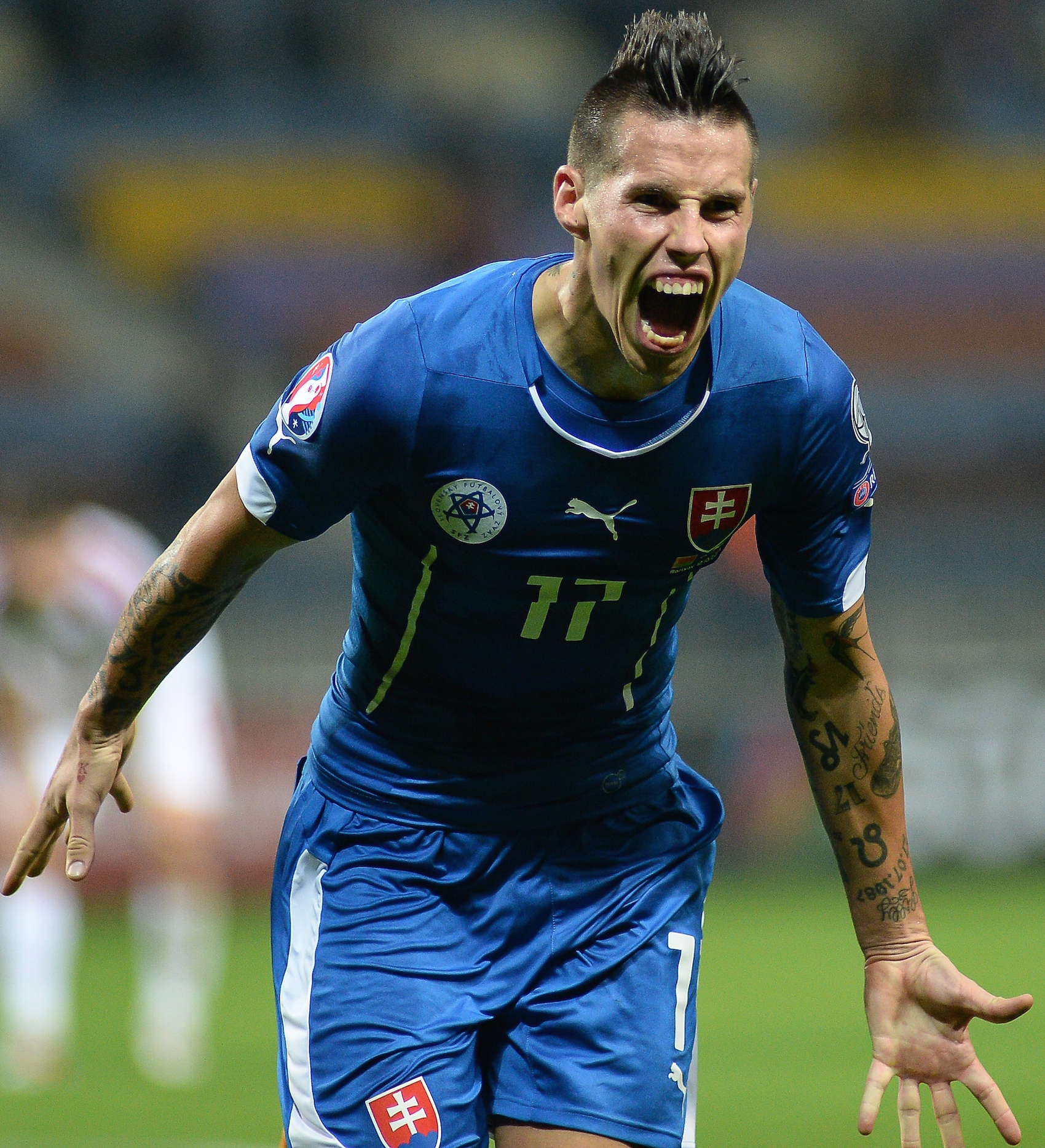 FBL-EURO-2016-BLR-SVK