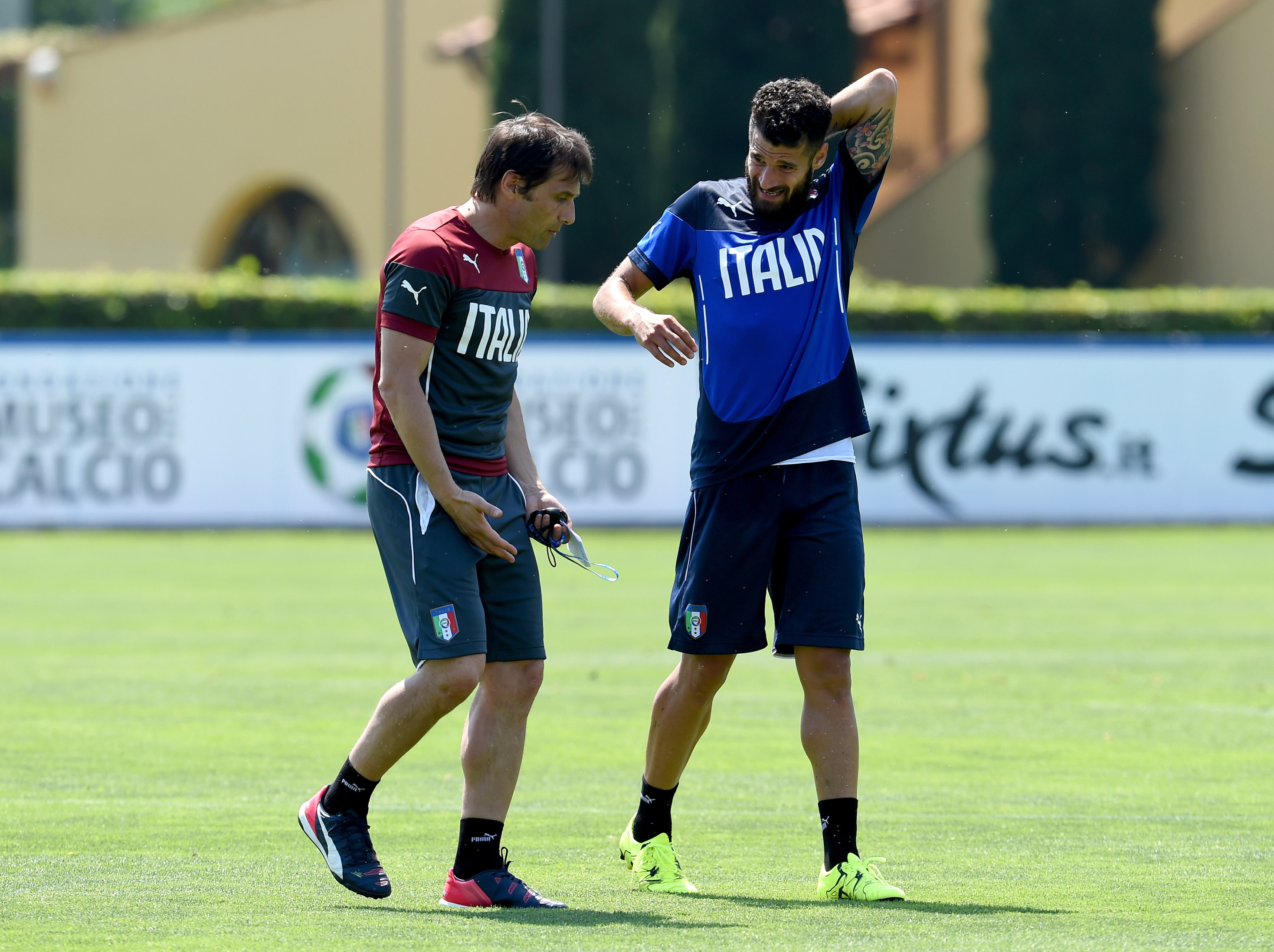 Antonio Conte a colloquio con Antonio Candreva