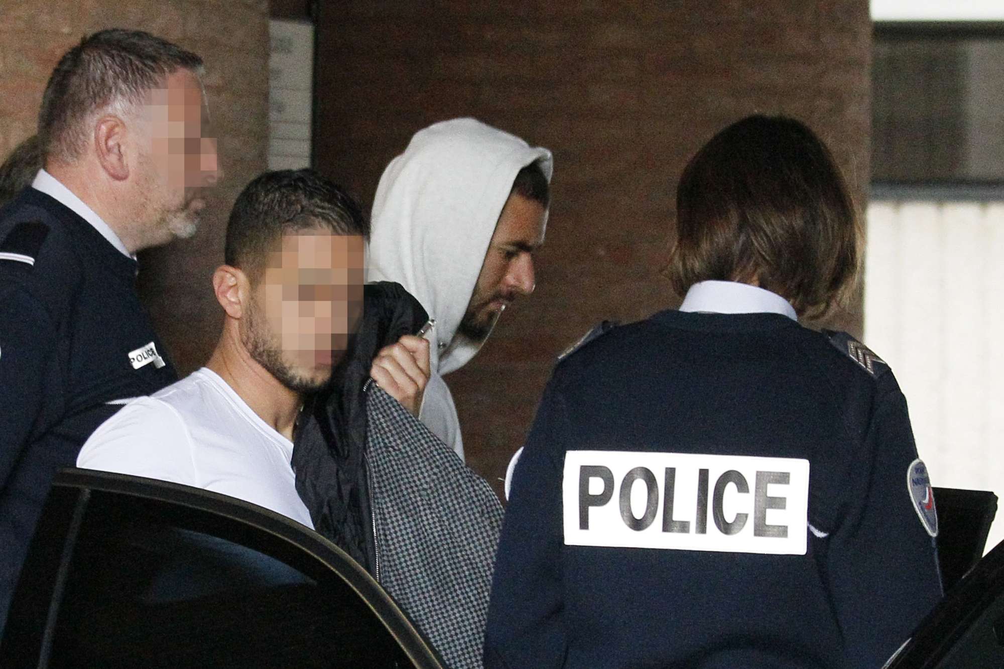 Valbuena nel momento dell'arresto