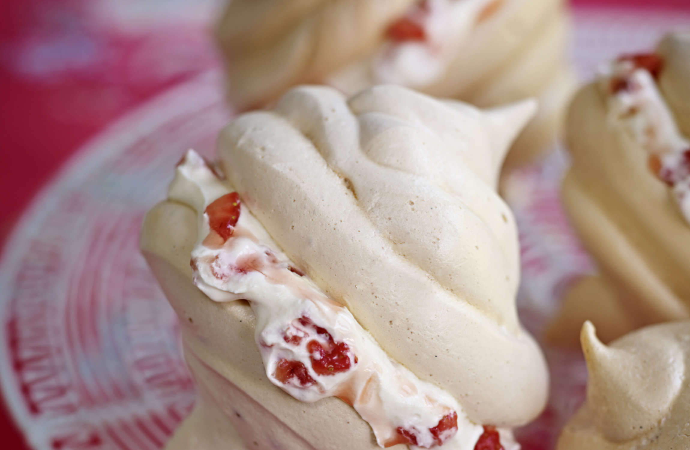 BerryWorld Strawberry Meringue Kisses recipe