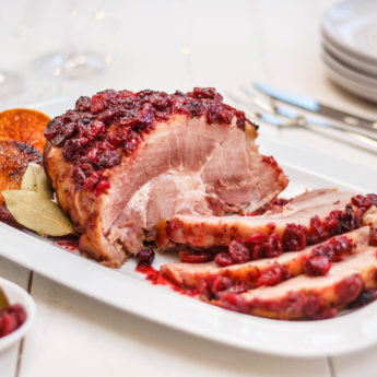 Cranberry Glazed Christmas Ham