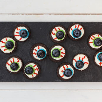 Berry Scary Halloween Eyeballs