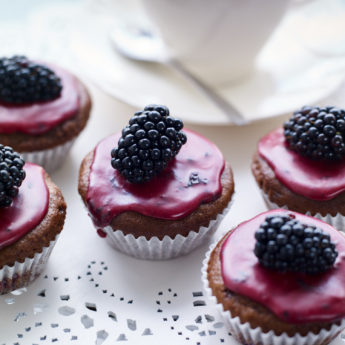 Vegan Blackberry & Chocolate Muffins
