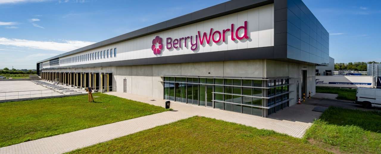 BerryWorld awarded outstanding environmentally-friendly certificate