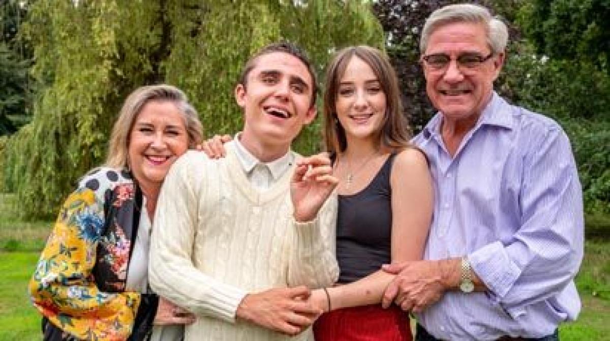 Steph and Dom with Family Steph and Dom with Family