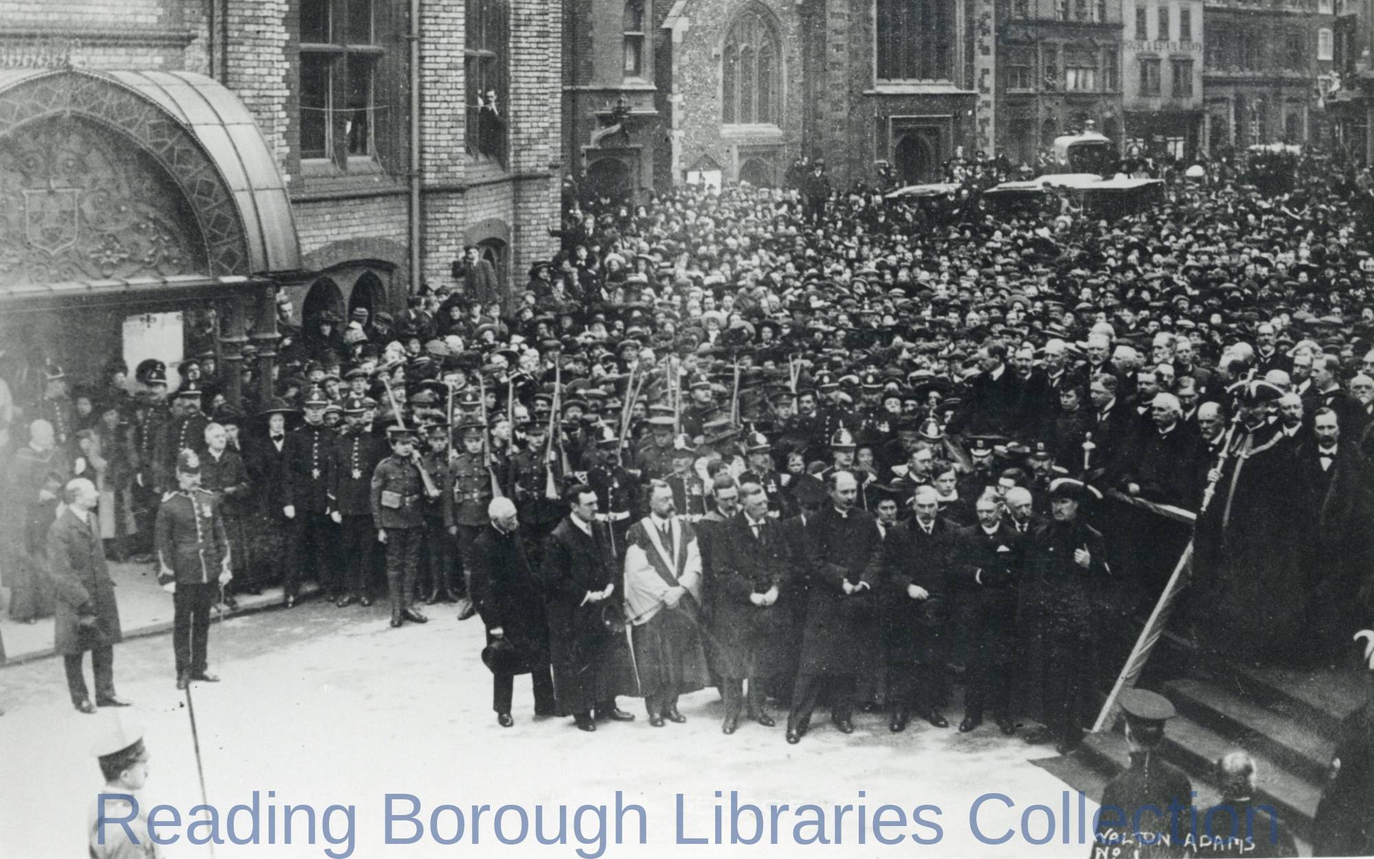 The declaration of King George V, outside the Town Hall, Reading, 1910. The declaration of King George V, outside the Town Hall, Reading, 1910.