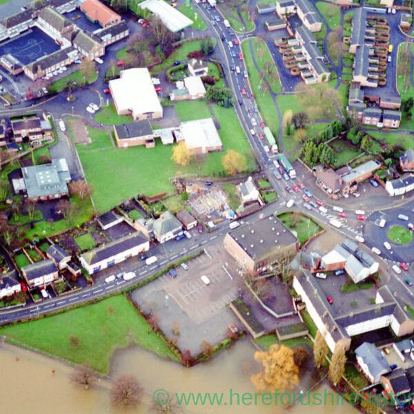 HC025 River Wye flooding in Hereford, December 2000.jpg Herefordshire