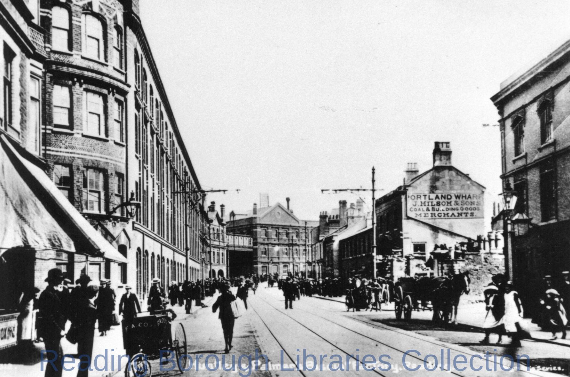 Kings Road, Reading, looking eastwards. Kings Road, Reading, looking eastwards.