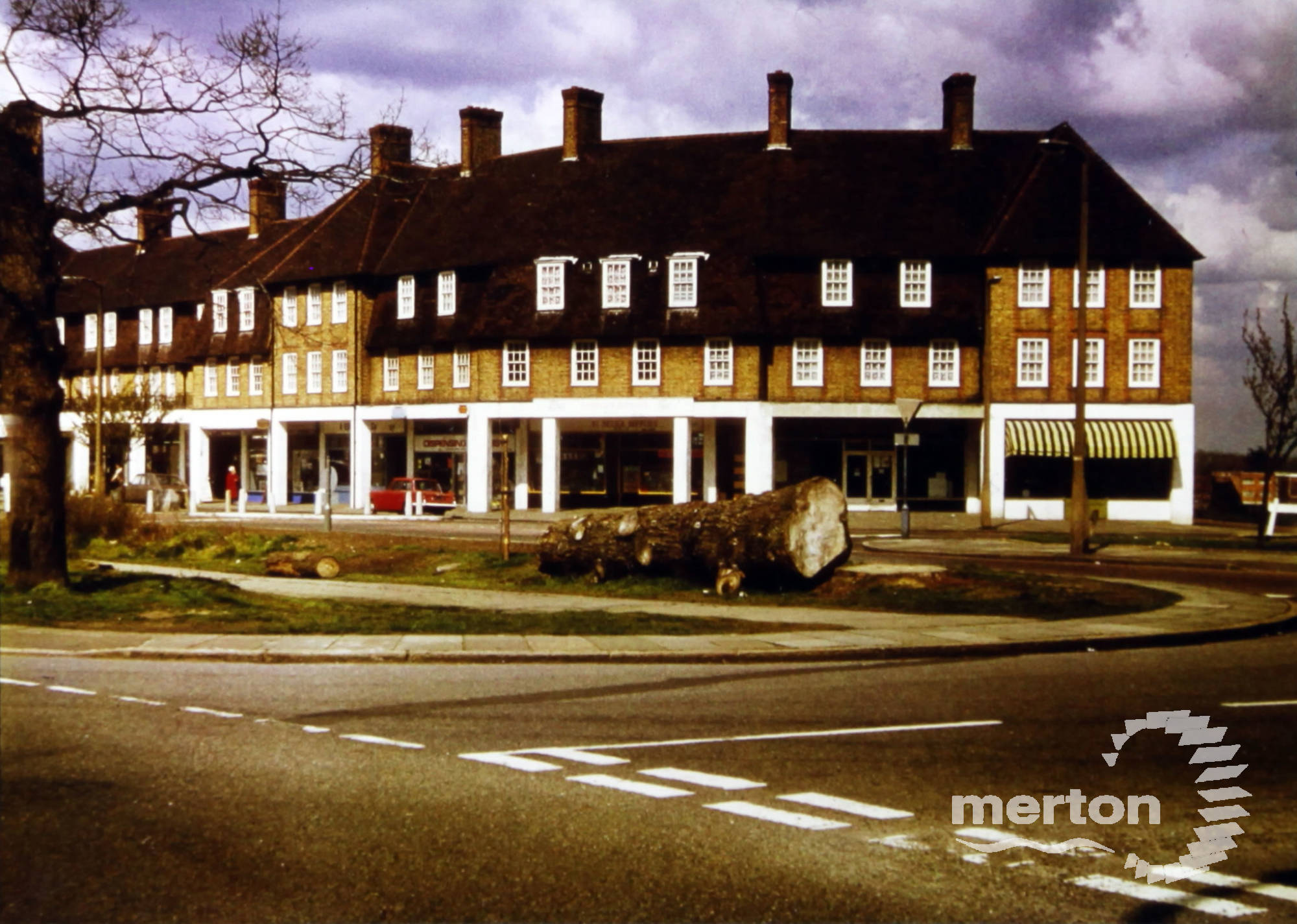 Green Lane, Morden View of the shopping parade Merton Memories
