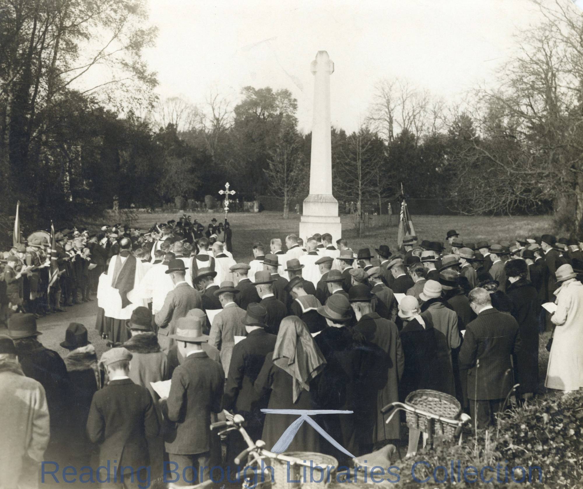 Remembrance Day service at the War Memorial, Wargrave, 1927. Remembrance Day service at the War Memorial, Wargrave, 1927.