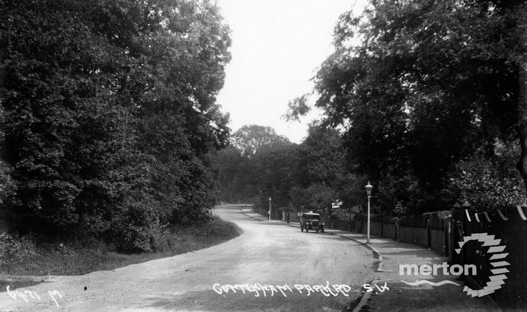 Cottenham Park Road, Raynes Park Merton Memories Photographic Archive