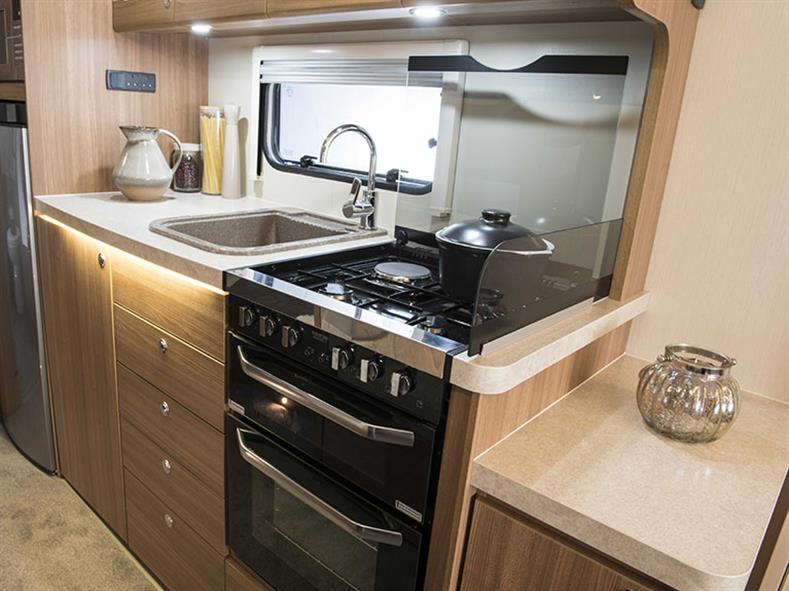 Compass Kensington 576 Caravans For Sale Caravans site
