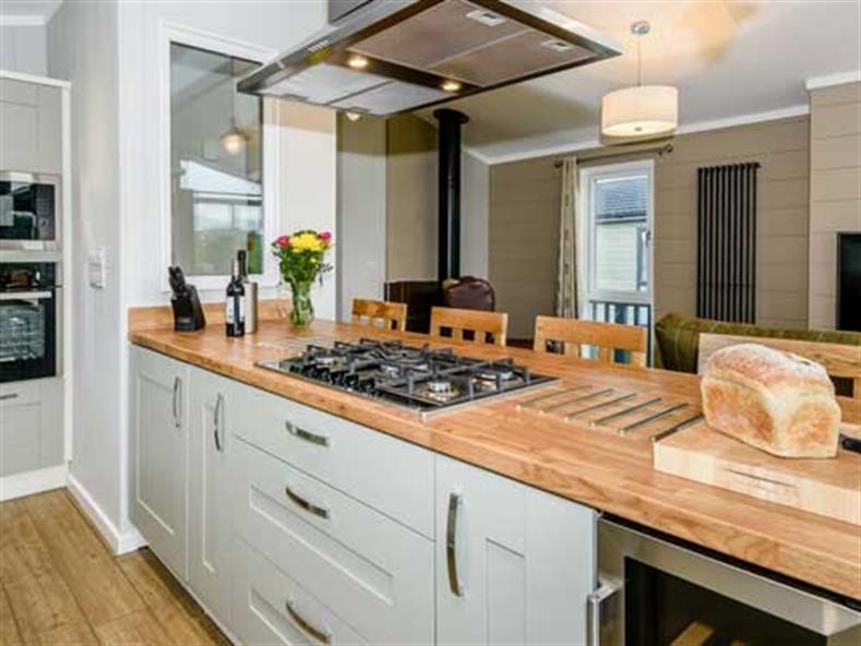 Keswick Reach Lodge Retreat Caravans site