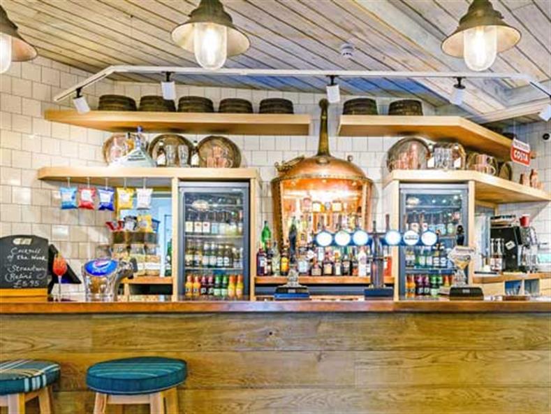 Keswick Reach Lodge Retreat Caravans site