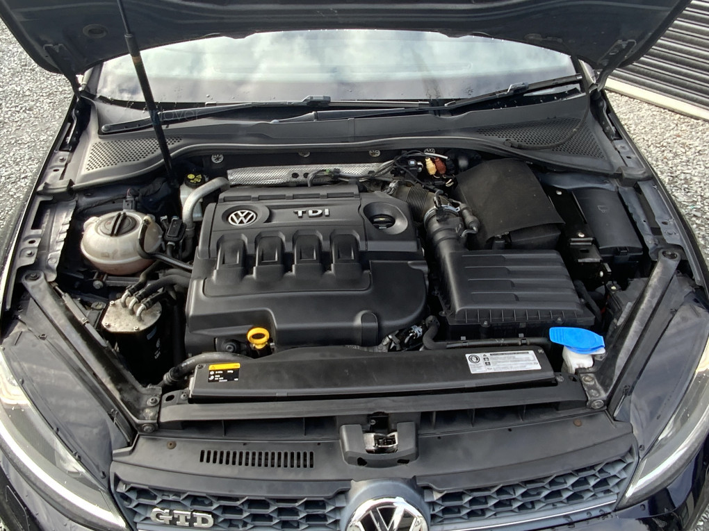 Volkswagen Golf Diesel Hatchback in Portadown