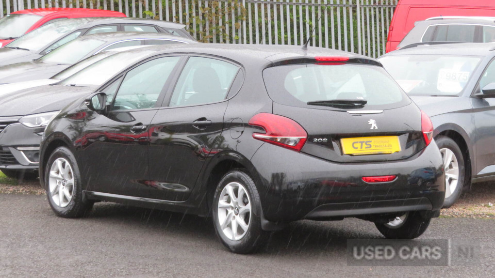 Peugeot 208 Diesel Hatchback in Coleraine