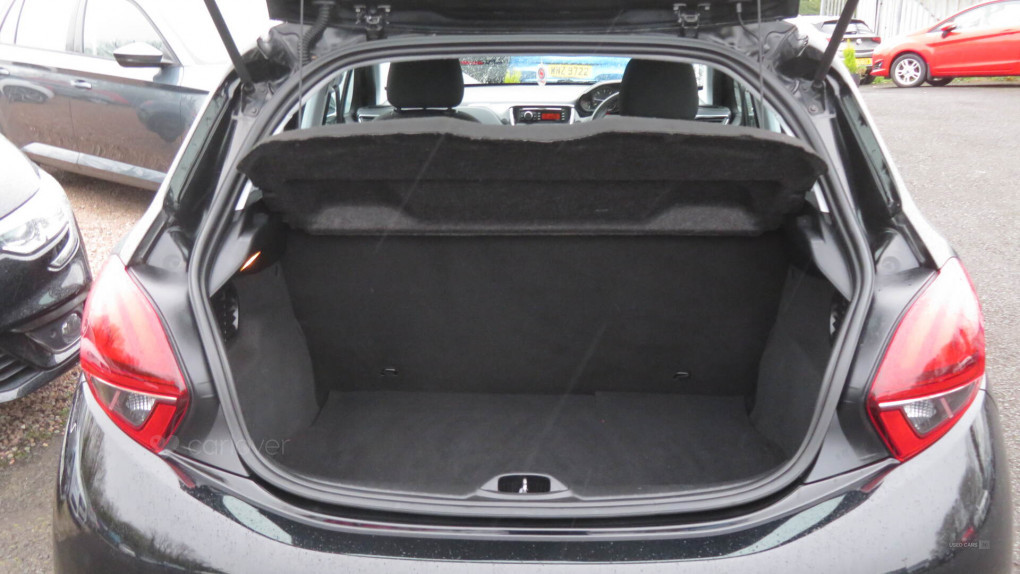Peugeot 208 Diesel Hatchback in Coleraine