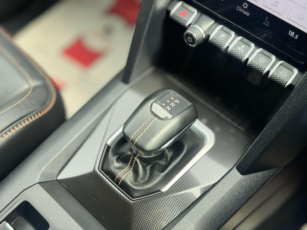 Volkswagen Amarok Diesel Pickup in Hillsborough