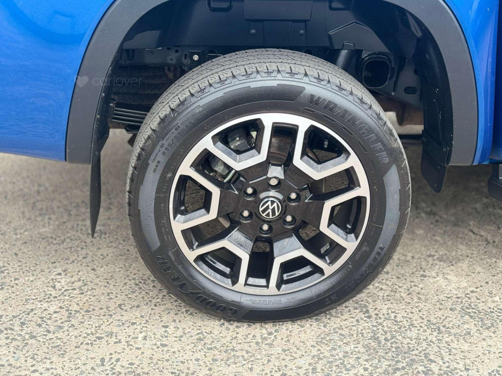 Volkswagen Amarok Diesel Pickup in Hillsborough