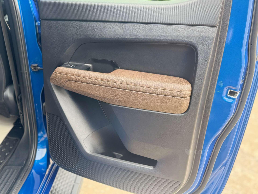 Volkswagen Amarok Diesel Pickup in Hillsborough