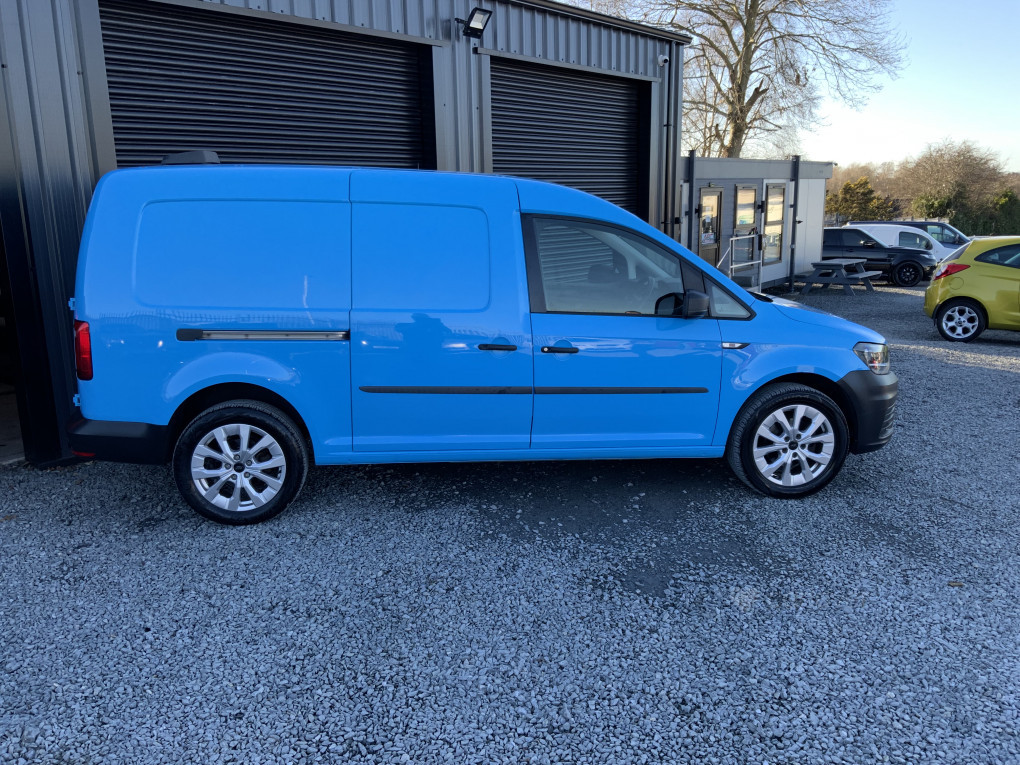 Volkswagen Caddy Maxi Diesel Commercial in Portadown