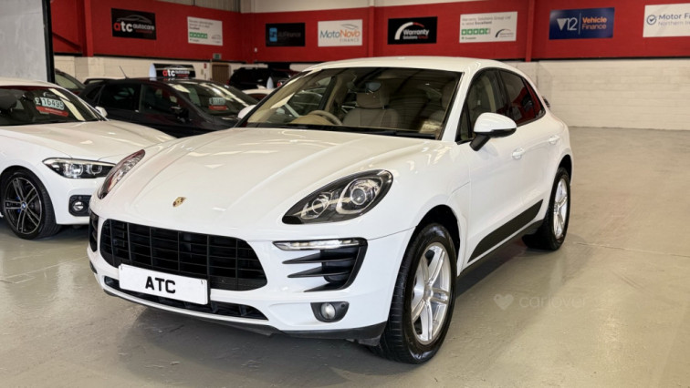 2015 Porsche Macan