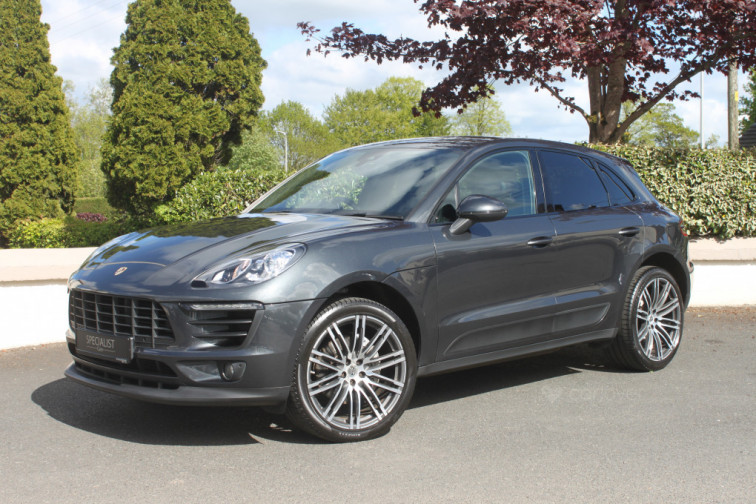 2017 Porsche Macan