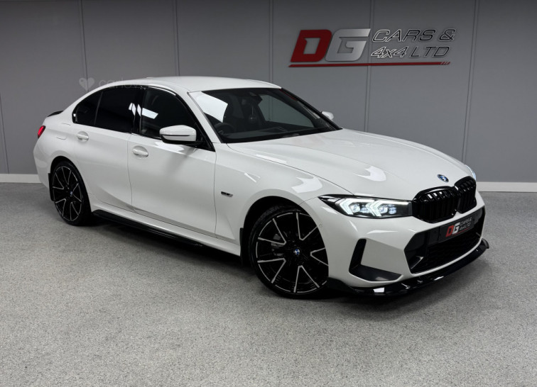 2022 BMW 330e m sport auto
