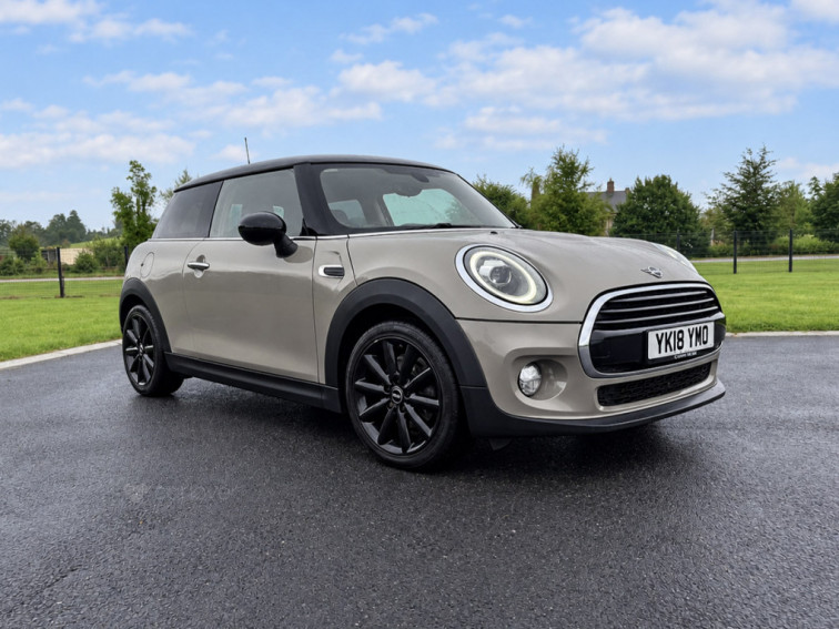 2018 MINI Hatch