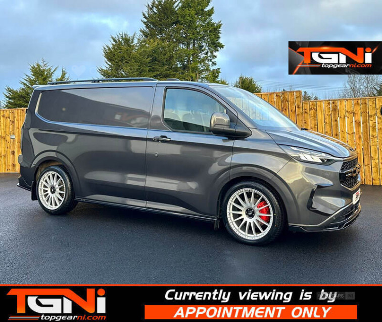 2024 Ford Transit Custom